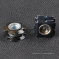 Black Zinc Plaqué Fer Fitment Flower Star Nut (CZ036)